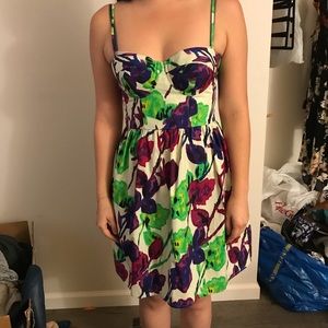 Victoria’s Secret, Moda International Floral Dress